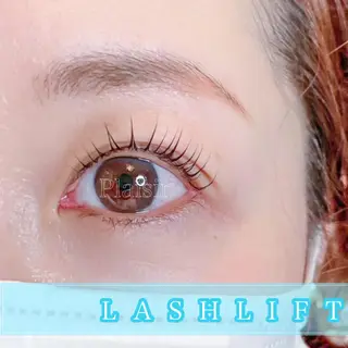 マツエク・マツパ eyelashsalon Plaisir所属・ツカハラ ミカのエステ・リラクイメージ