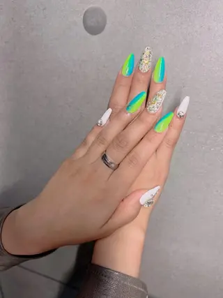 ネイル lucky nail 歌舞伎町のネイルデザイン