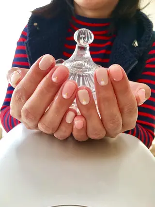 ネイル Petit Fleur所属・青柳 亜梨奈のマツエク・マツパデザイン