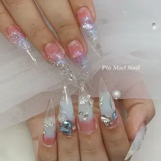 ネイル Pio Mielのネイルデザイン