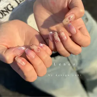 ネイル Lenoa Yukiのネイルデザイン