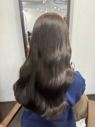 ロング 難波 茜のヘアスタイル