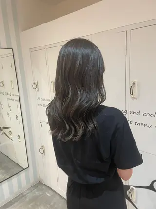 ロング カラー ヤマナカ エリカのヘアスタイル