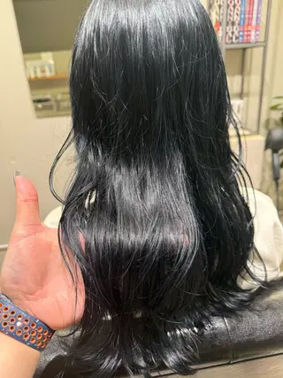 セミロング 安藤 里奈のヘアスタイル