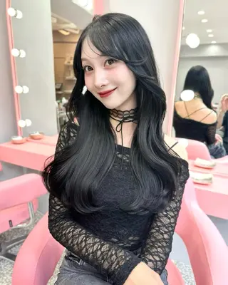 ロング 透明感カラー♡ 渋谷美容室￤Rinaのヘアスタイル