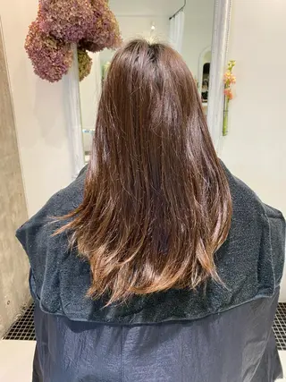 セミロング カラー ducha所属・DUCHA Tomida naoのヘアスタイル