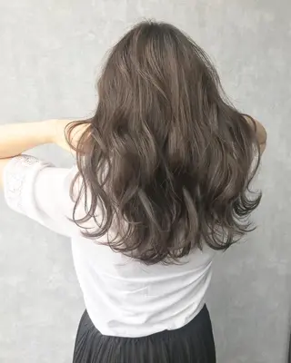 セミロング カラー レイヤーカット BLend 渋谷のヘアスタイル