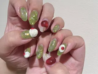 ネイル 内田 里穂のネイルデザイン