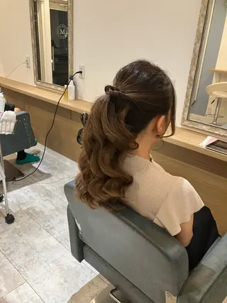 ロング マテリアル 中央駅店のヘアスタイル
