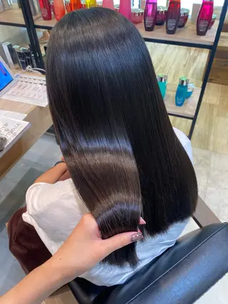 ロング Misaki ║ツヤカラーのヘアスタイル