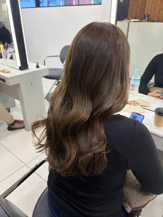 ロング 🎀透明感カラー🎀 稲垣至恩🎀のヘアスタイル