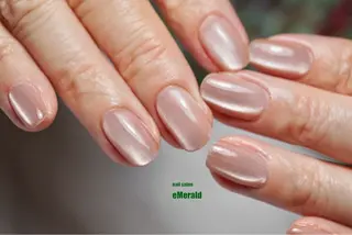 ネイル nailsalon eMeraldのネイルデザイン