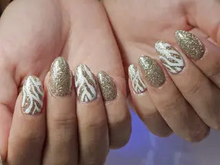 ネイル Y. Reonaのネイルデザイン