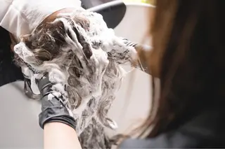 セミロング シェアハピ 隼人のヘアスタイル