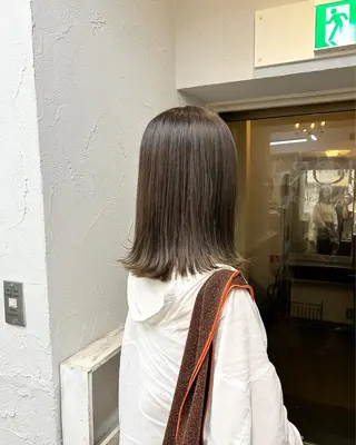 ミディアム ナカオ ヤストシのヘアスタイル