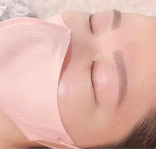 アイブロウ 木6所属・木6 -キロク-🍀 辻彩花のマツエク・マツパデザイン