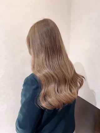 カラー nehus nagaoka所属・🖤複雑履歴ブリーチ Mizuki 🖤のヘアスタイル