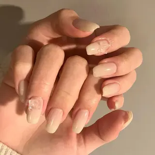 ネイル ウシク ミユキのネイルデザイン