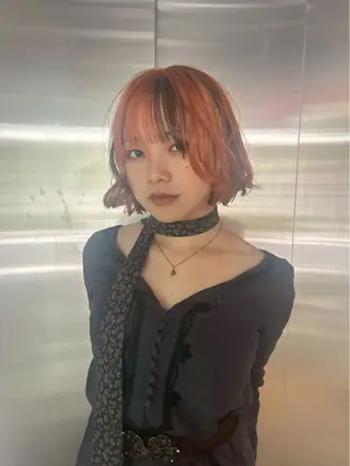 ミディアム ハイトーン🫀 デザイン🪐yumeのヘアスタイル