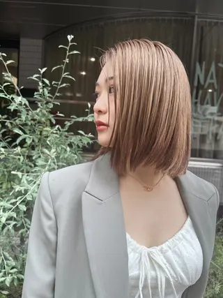 ミディアム カラー PELE/ハイトーン /NATSUKIのヘアスタイル