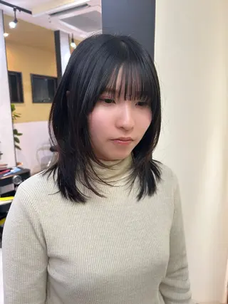 ミディアム hub hair レイヤー/透明感のヘアスタイル