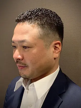 パーマ メンズ 茂木 太郎のヘアスタイル