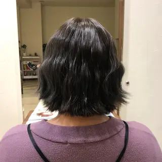 ショート カラー 森 邑奈のヘアスタイル