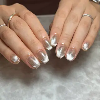 ネイル MAMIネイリスト UNELMA所属のネイルデザイン