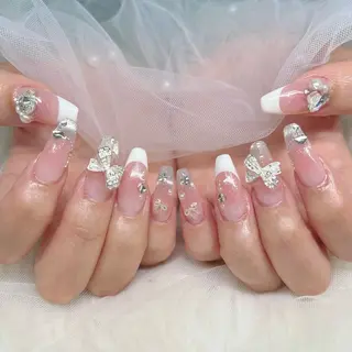 ネイル Yuna🩵 RE:N.Nailのネイルデザイン