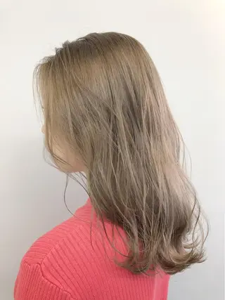 セミロング カラー 代表　YUKI ☆のヘアスタイル