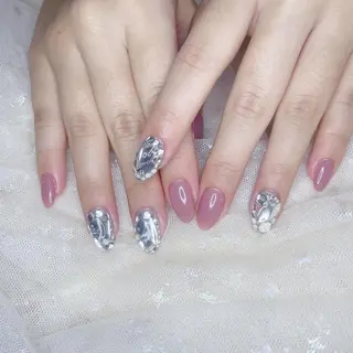 ネイル Queens みなみのネイルデザイン