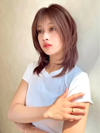 ミディアム 未来 【ショートカット⠀】のヘアスタイル