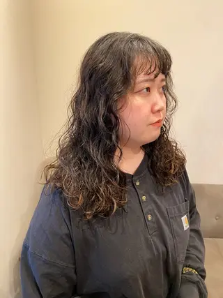 ロング パーマ ENIF ヤマグチアツコのヘアスタイル