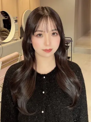 Riku 艶カラーのヘアスタイル