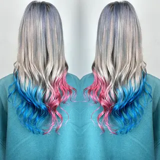 ロング KIRA✩.*˚小川 仁美のヘアスタイル