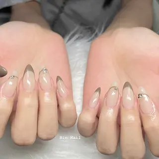 ネイル HIN NAILのネイルデザイン