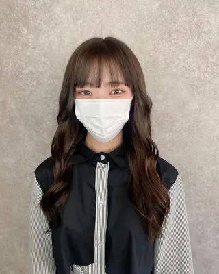 ロング カラー UNDER vr 【アンダーバー】のヘアスタイル