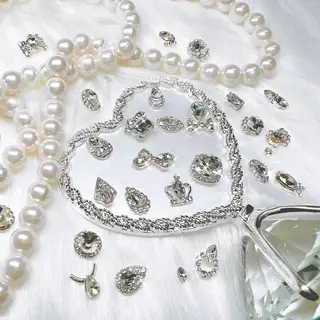 ネイル Yudia -neon-のネイルデザイン