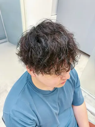 パーマ メンズ FLUNSいわき所属・岩岸 すずのヘアスタイル