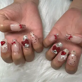 ネイル SHION のネイルデザイン