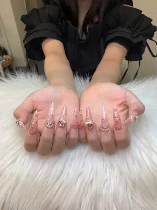 ネイル Cloudy Chan 歌舞伎町のネイルデザイン