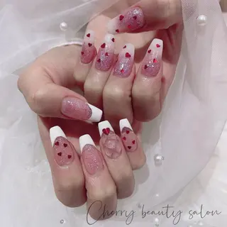 ネイル SAKURA 🍒のネイルデザイン