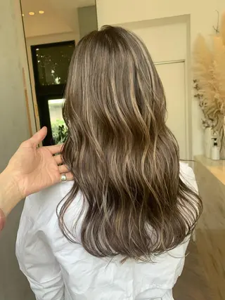 ロング カラー Bree"ze所属・大河原 修太のヘアスタイル