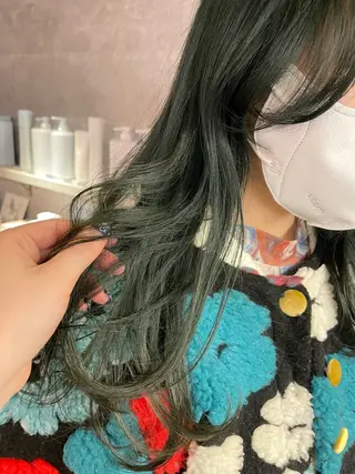 ロング カラー 山田 遥のヘアスタイル