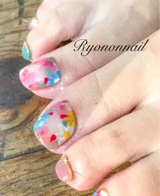 ネイル Ryononnail(リョノンネイル)所属・Ryononnail 上谷典子のネイルデザイン