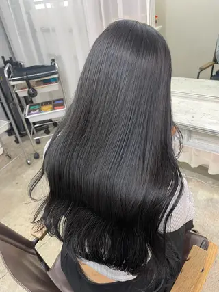 ロング 顔まわりレイヤー/ bob及川亜沙美のヘアスタイル