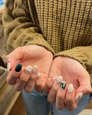 ネイル Nes.Nail所属・Miyagi Asamiのネイルデザイン