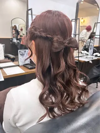 セミロング ヘアアレンジ 🦄🩵YUNA 🩵🦄のヘアスタイル