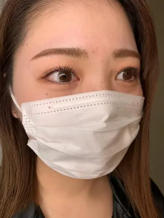 マツエク・マツパ 平野 優奈のヘアスタイル