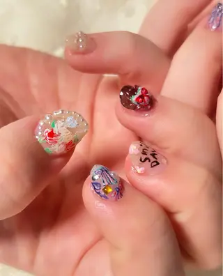 ネイル lady bird yoshieのネイルデザイン